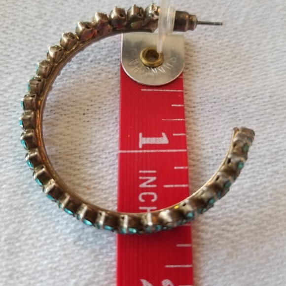 Fashion Jewelry - Picture 4 of 4